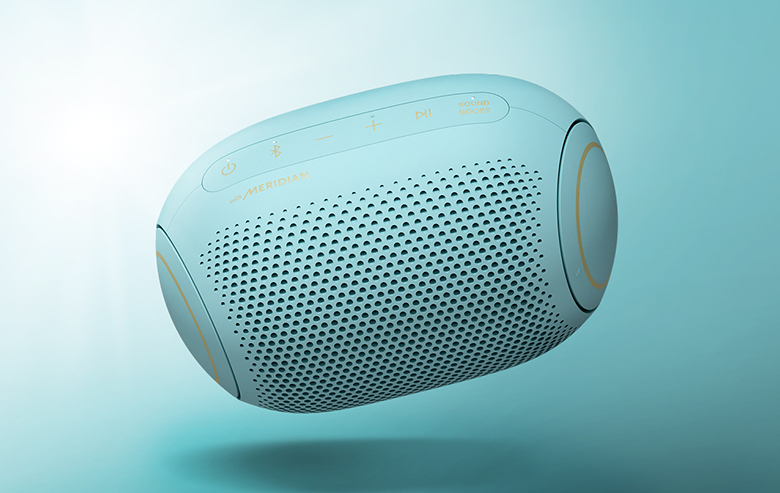 Loa Bluetooth LG Xboom Go PL2B Very Blue thời lượng pin 10 tiếng