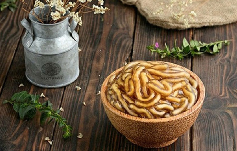 Cách làm chè khoai dẻo: Trân châu sợi