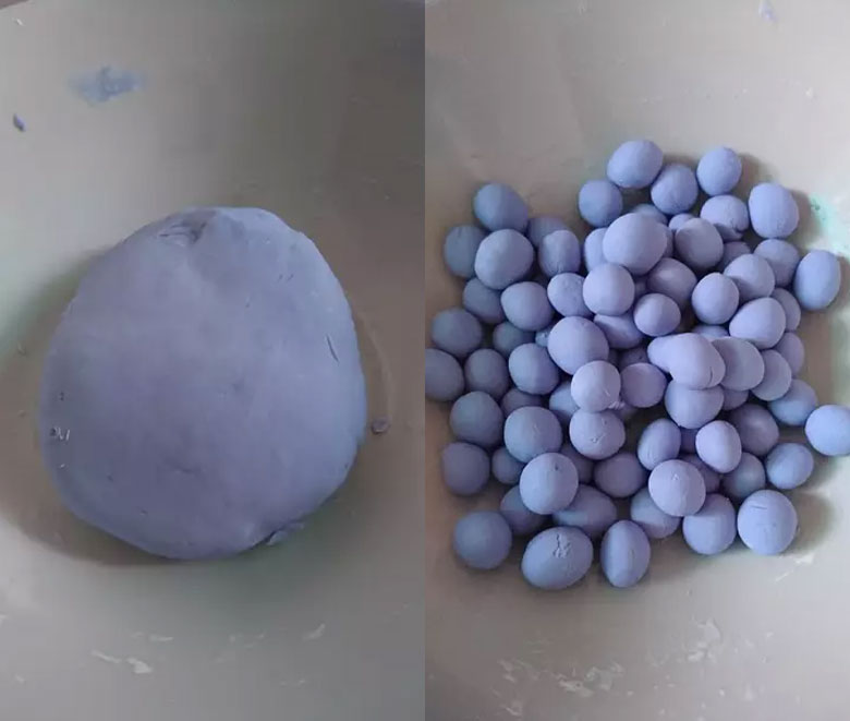 Cách làm trân châu hoa đậu biếc bằng bột năng khi nhào bột và nặn hạt trân châu hoa đậu biếc