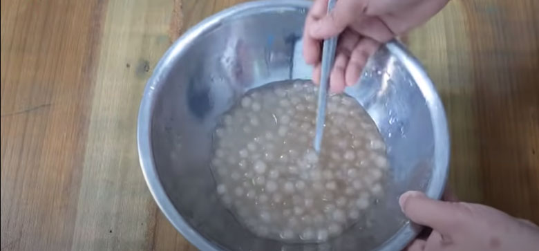 Cách làm trà nhài sữa hoàn thành trân châu giòn ngon