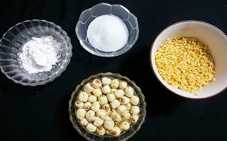 Cách nấu chè đỗ xanh hạt sen: Nguyên liệu