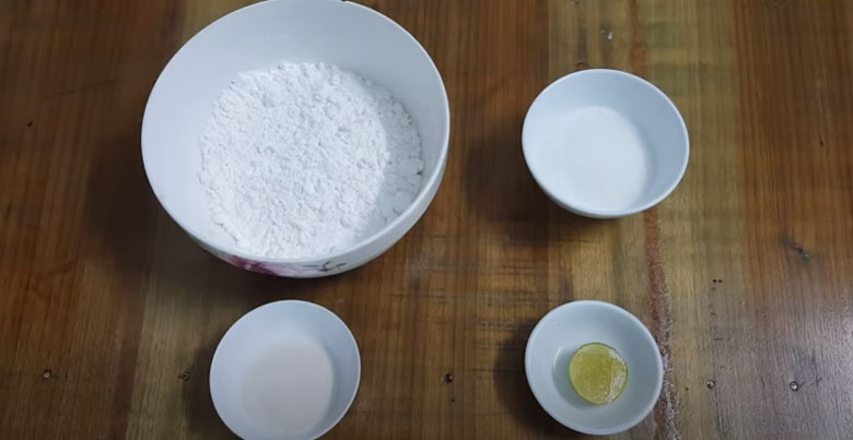 Trà sữa dâu tây cần dúng nguyên liệu để làm trân châu