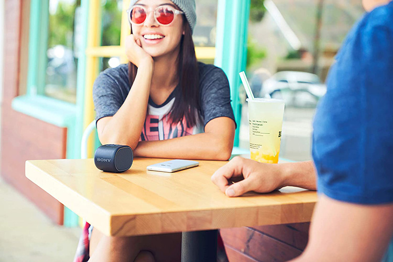 Loa Sony Bluetooth SRS-XB01/BC E đen hỗ trợ micro