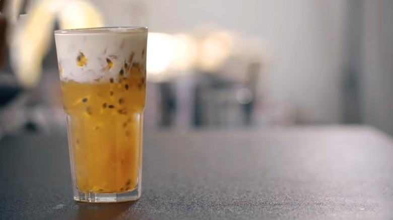 Cách làm trà chanh dây macchiato: thành phẩm