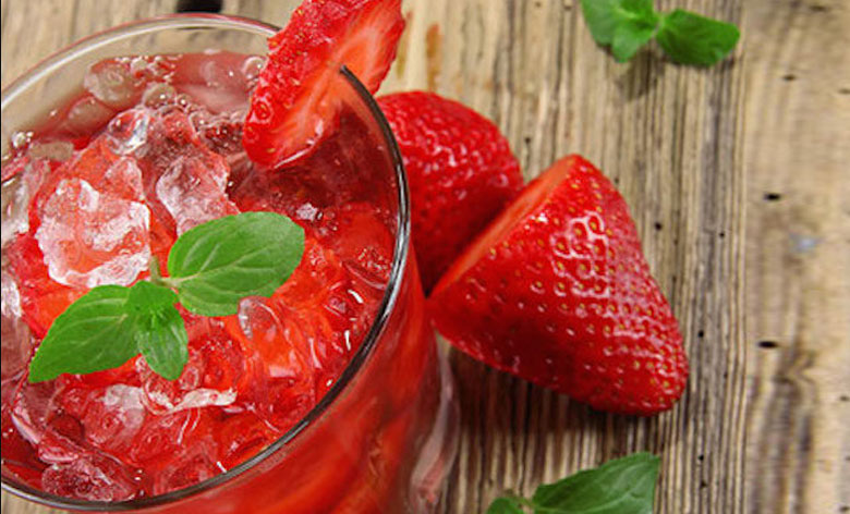 Cách pha trà lipton chanh kết hợp hoa quả: thành phẩm