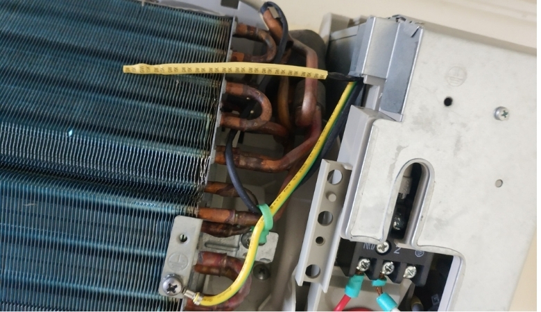 Lỗi F5 điều hòa LG do cảm biến nhiệt độ bị hư hỏng