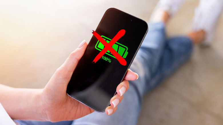 Điện thoại còn 50% pin có nên sạc - Không nên sạc đầy 100%