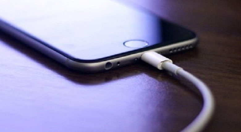 cách kiểm tra pin điện thoại trong 8 giờ