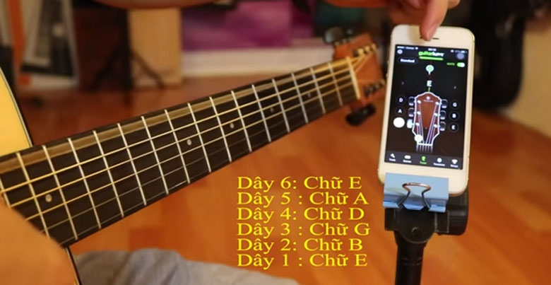 Cách chỉnh dây đàn guitar bằng điện thoại với phần mềm Guitartuna: Bước 3