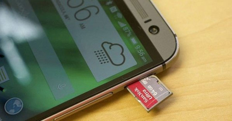 Cách xóa dữ liệu trong thẻ nhớ điện thoại: Bước 1