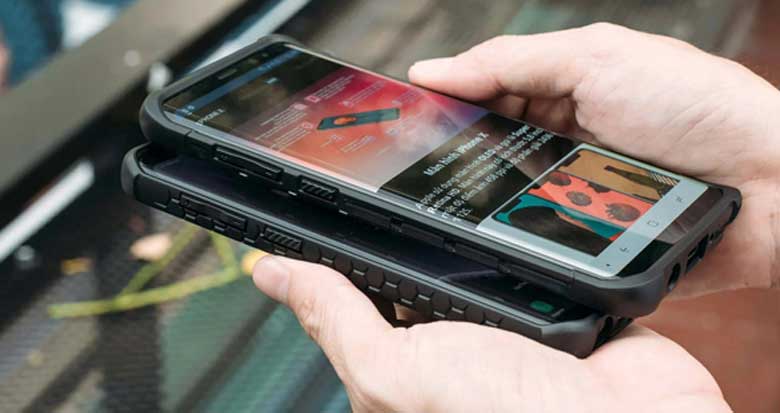 Cách hạ nhiệt điện thoại: hạn chế dùng ốp