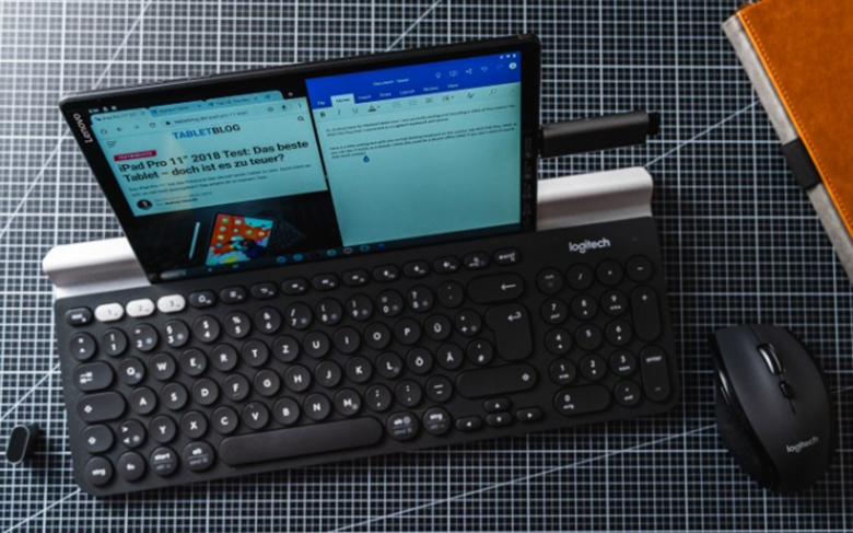 Lenovo Tablet M10 Gen 2 mở nhiều ứng dụng