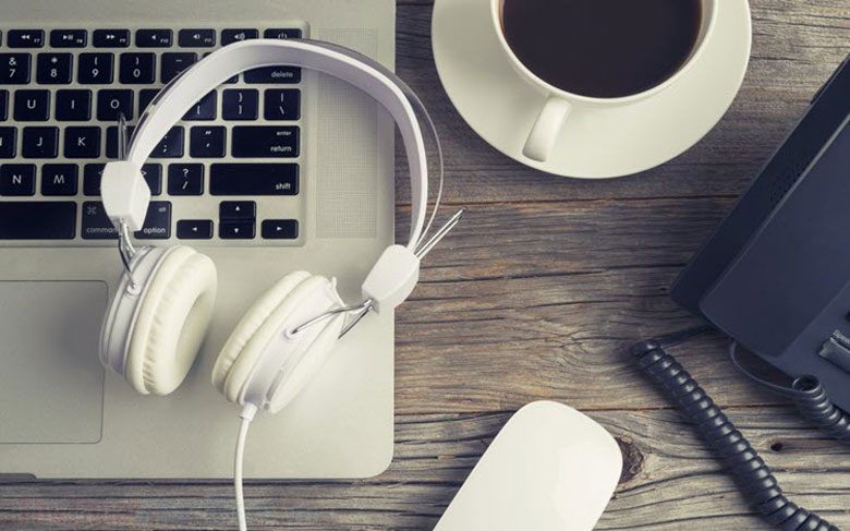 Cách khắc phục micro laptop bị rè nên kiểm tra lại tai nghe