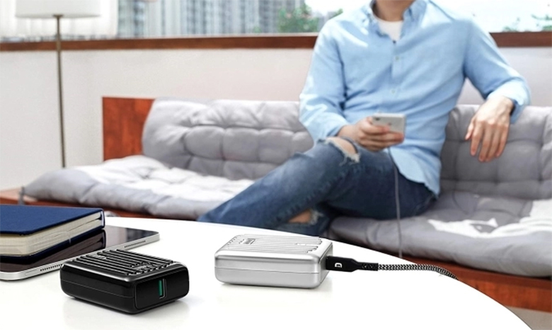 Dung lượng lớn 10.000mAh - Pin dự phòng siêu nhỏ 10000mAh typeC Zendure ZDSM10PD-B