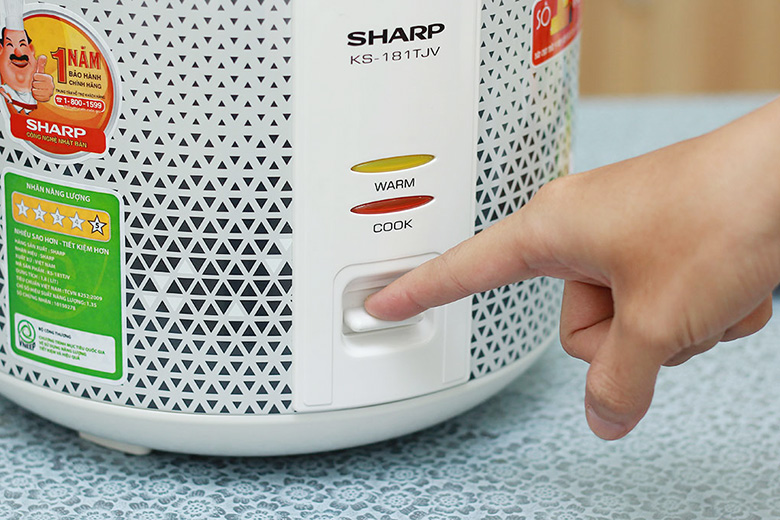 Bảng điều khiển-Nồi cơm điện Sharp 1.8 lít KS-181TJV