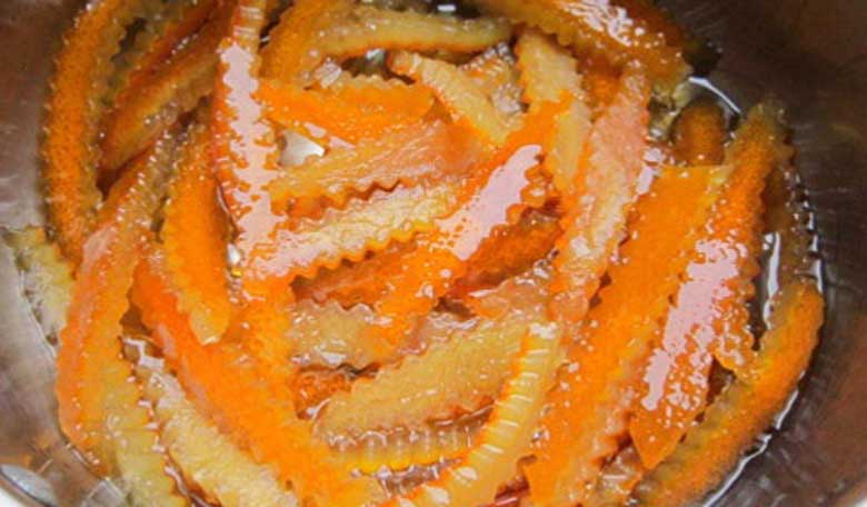 Cách làm mứt vỏ cam mật ong dẻo: Sên mứt vỏ cam