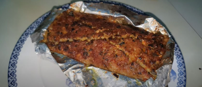 Cách làm chả ốc nướng giấy bạc bắt đầu thưởng thức