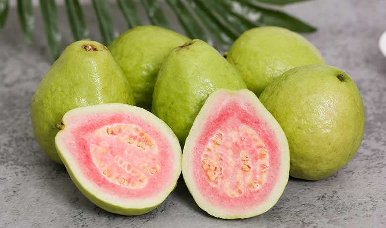 Cách làm mứt ổi hồng: Nguyên liệu