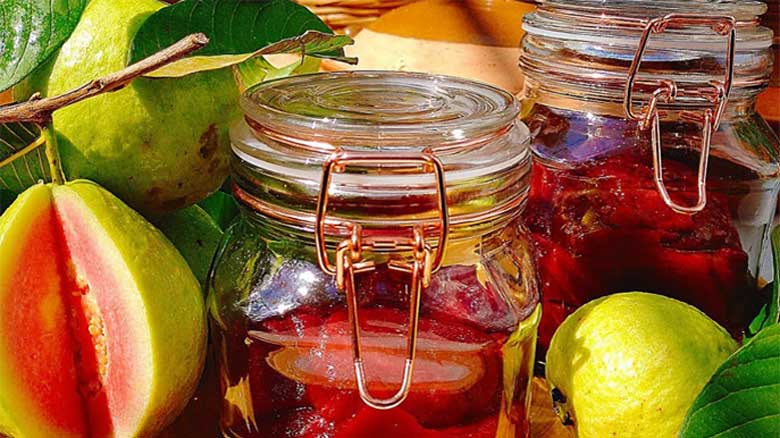 Cách làm mứt ổi hồng: Bảo quản mứt