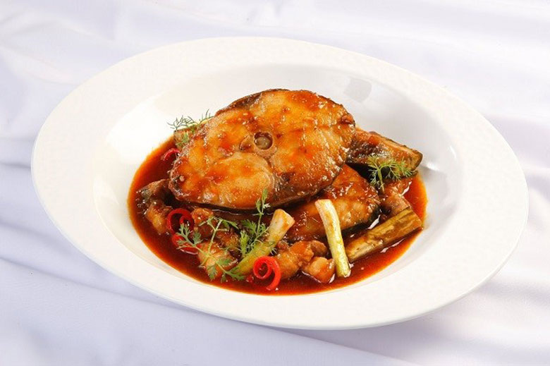 Cá thu nướng làm món gì ngon - Cá thu kho nước dừa