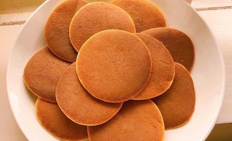 Mứt dâu tằm ăn với gì: Bánh canpake dâu tằm - Nướng bánh