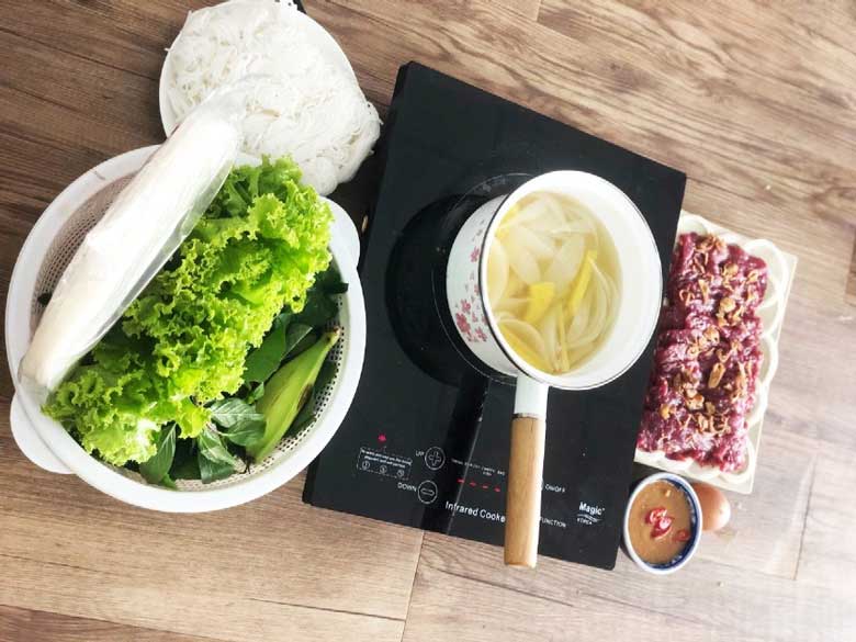 Thưởng thức cách làm lẩu bò nhúng dấm (giấm)