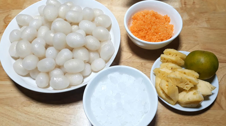 Cách làm mứt chôm chôm dẻo: Nguyên liệu