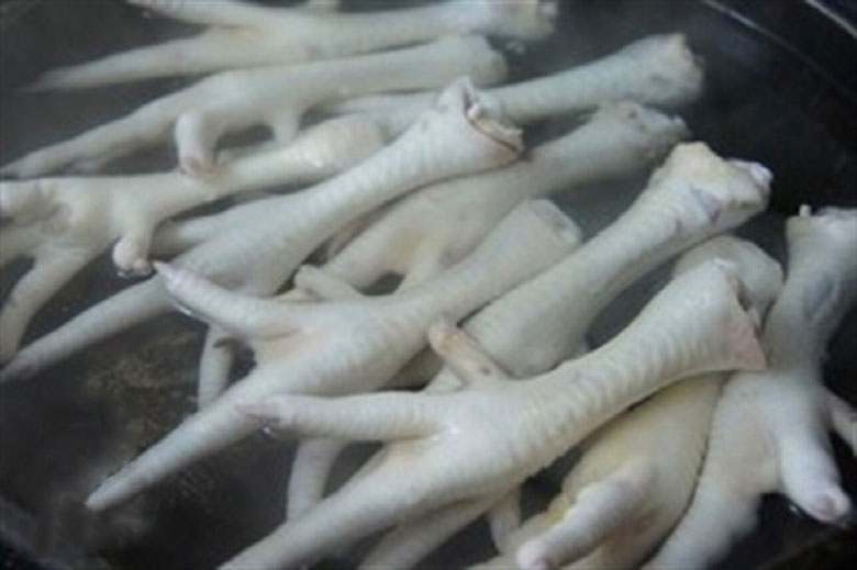 Cách làm món chân gà nướng mật ong sơ chế chân gà