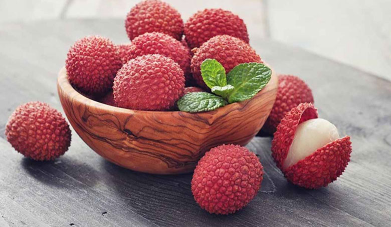 Cách làm mứt vải dẻo: Nguyên liệu