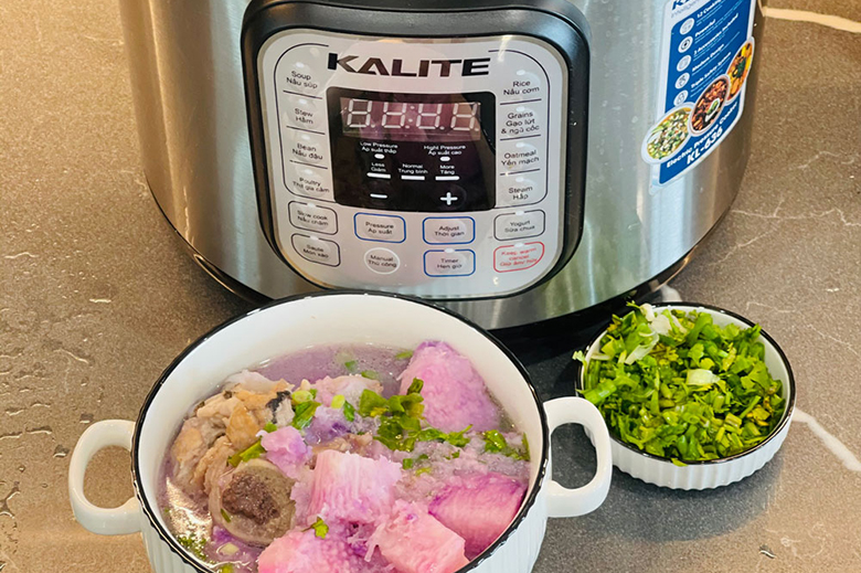 Bảng điều khiển-Nồi áp suất điện Kalite 6 lít KL-636