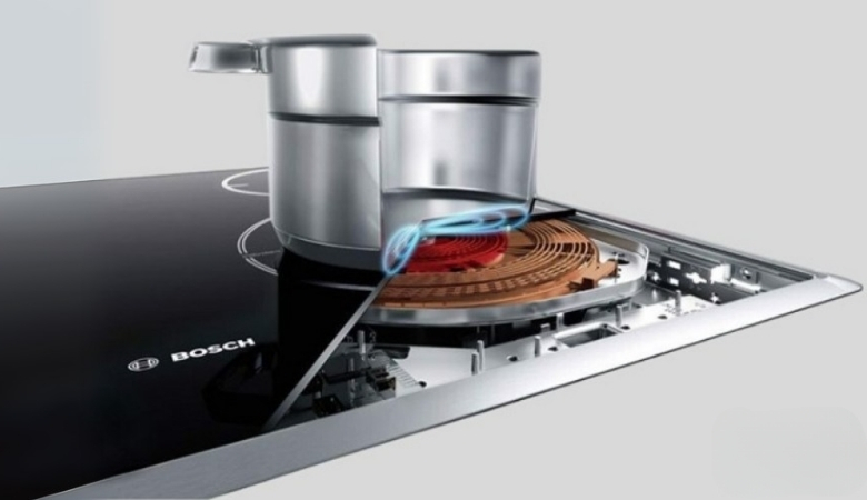 Bếp từ báo lỗi ER do hỏng cảm biến nhiệt hoặc linh kiện điện tử