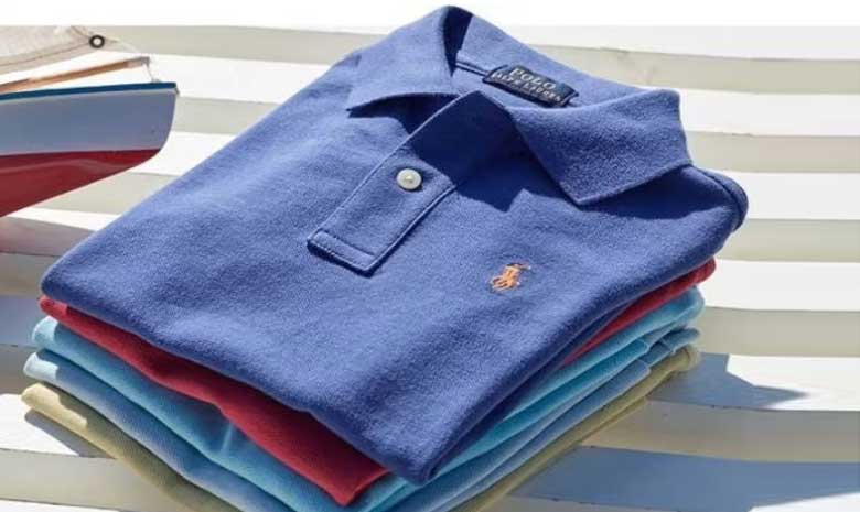 Cách gấp quần áo gọn nhất vào tủ: Cách gấp áo phông