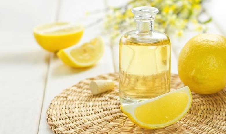 Cách tẩy trắng quần áo bằng giấm và chanh