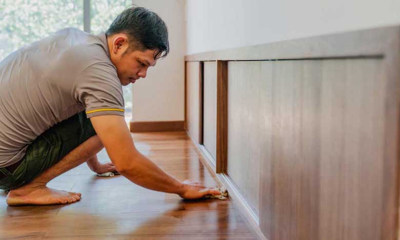 Mẹo lau nhà nhanh sạch với sàn bằng gỗ cứng