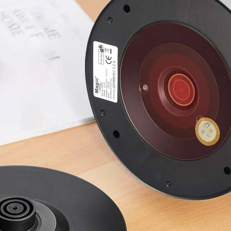 Ấm siêu tốc Magic Korea A-08 1.8 lít