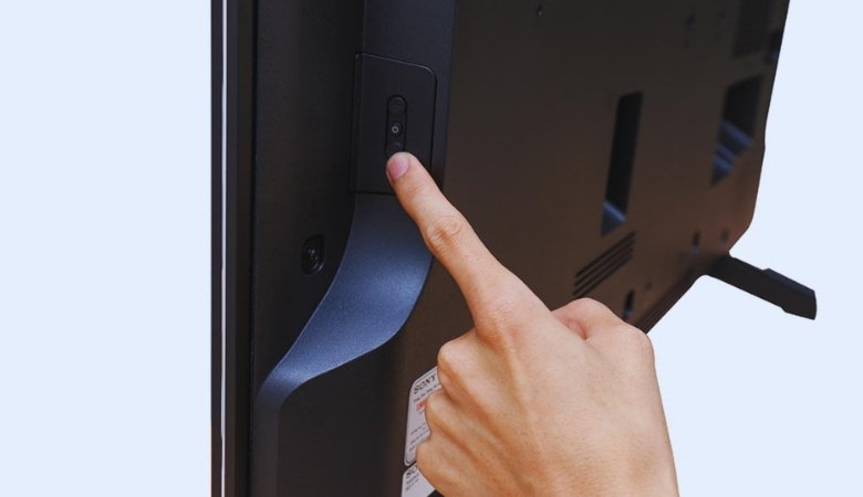 Cách reset tivi TCL bằng phím cứng