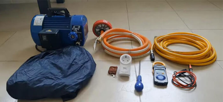 Vệ sinh máy lạnh Sharp với các dụng cụ cần dùng