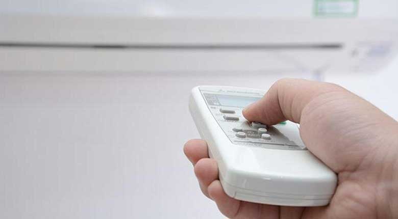 Cách reset điều hòa Funiki: Reset điều khiển