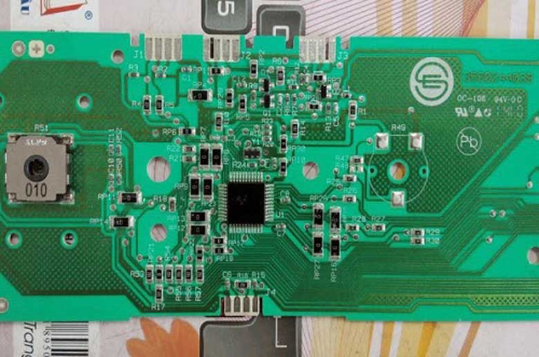 Máy sấy không nóng do bo mạch