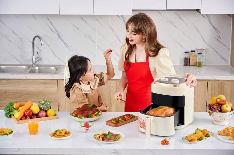 Nồi chiên không dầu Fujihome A5GW 5.5 Lít phù hợp cho gia đình 4-6 người