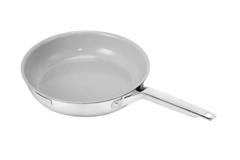 Chảo inox nguyên khối phủ sứ an toàn EL-2865CG26 - Tay cầm nắm chắc chắn, cách nhiệt