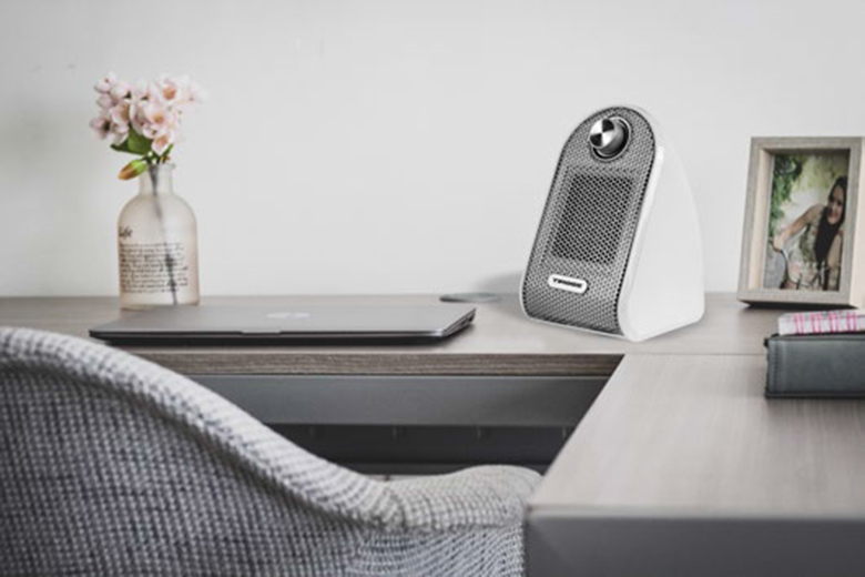 Quạt sưởi gốm Tiross TS9296-B Đen an toàn