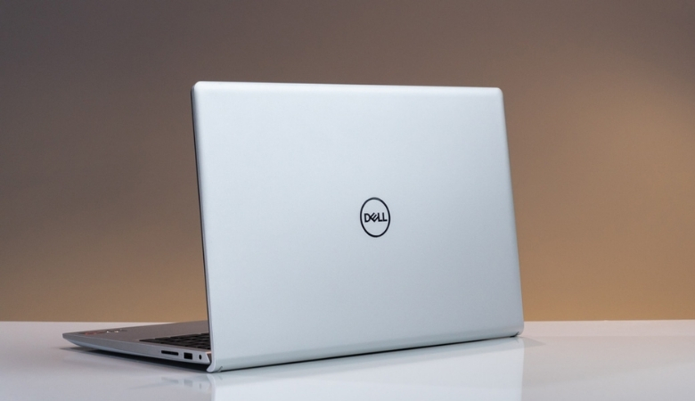 Laptop Dell thiết kế bền bỉ