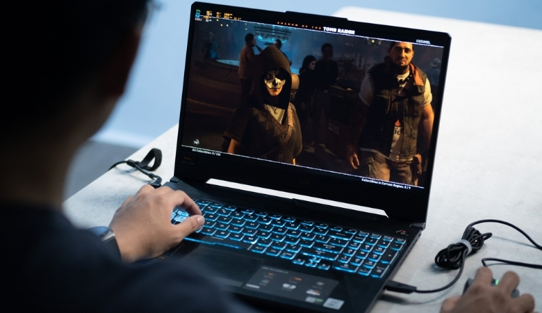 Laptop Asus có thời lượng pin ấn tượng