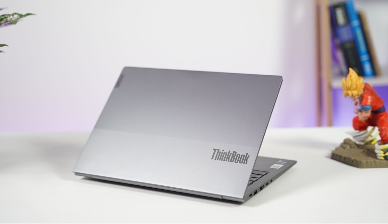 Laptop Lenovo ThnikBook