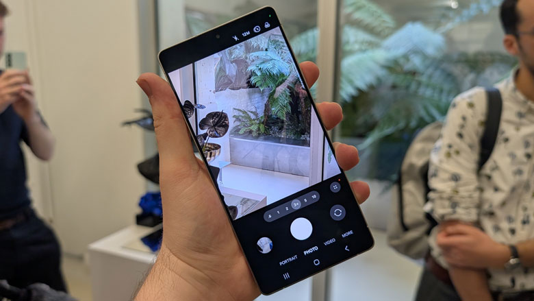 Điện thoại Samsung với camera sắc nét