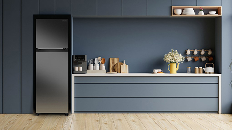 Thiết kế tinh tế - Tủ lạnh Hitachi Inverter 240 lít HRTN5255MFUVN