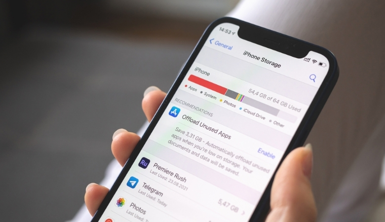  iPhone vào ứng dụng bị văng ra do bộ nhớ đầy