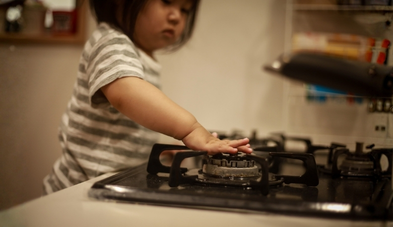 Bếp điện và bếp ga cái nào tiết kiệm hơn - nhược điểm của bếp ga