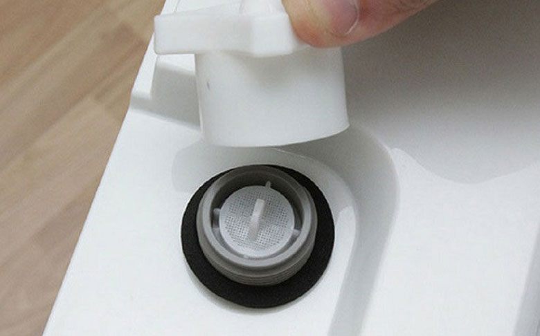 Mã lỗi máy giặt Electrolux E90 cách khắc phục van cấp nước